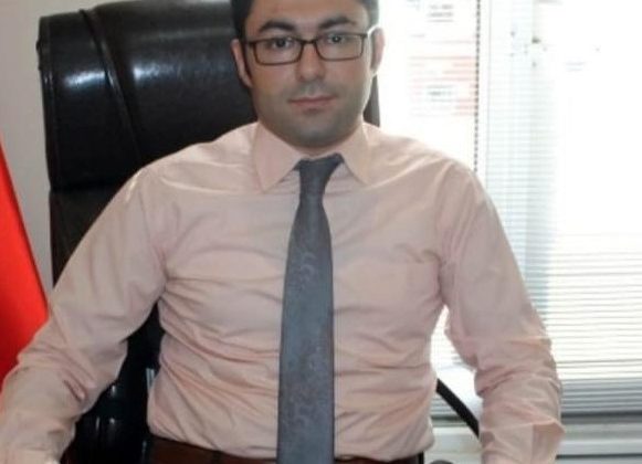 FETÖ’den aranan eski savcıyı polis yakaladı