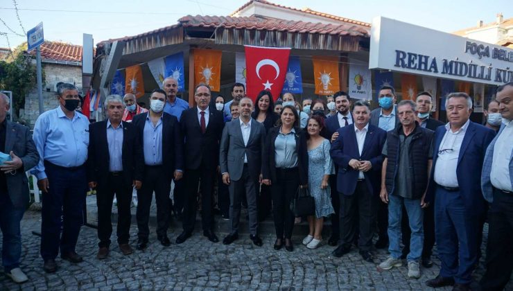 Foça’da AK Parti danışma meclisi toplantısı