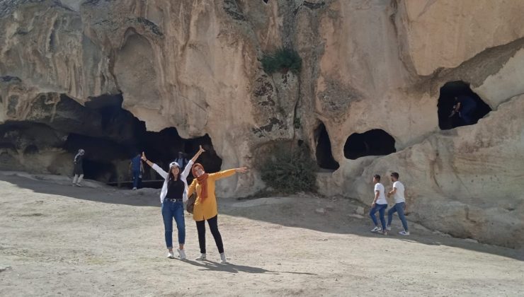 Frig Vadisi hafta sonu ziyaretçi akınına uğradı