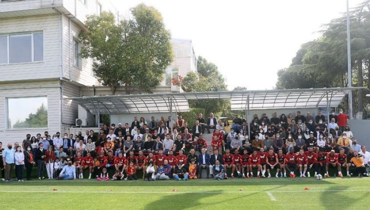 Galatasaray Lisesi öğrencileri Florya’da
