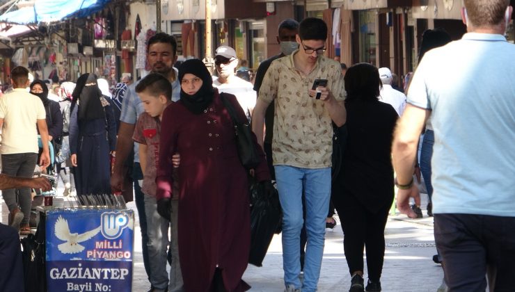 Gaziantep aşılamada ‘Mavi’, vakada ‘Kırmızı’ kategoride