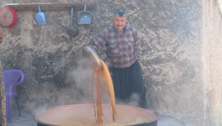Gaziantep’te üzüm pekmezi mesaisi