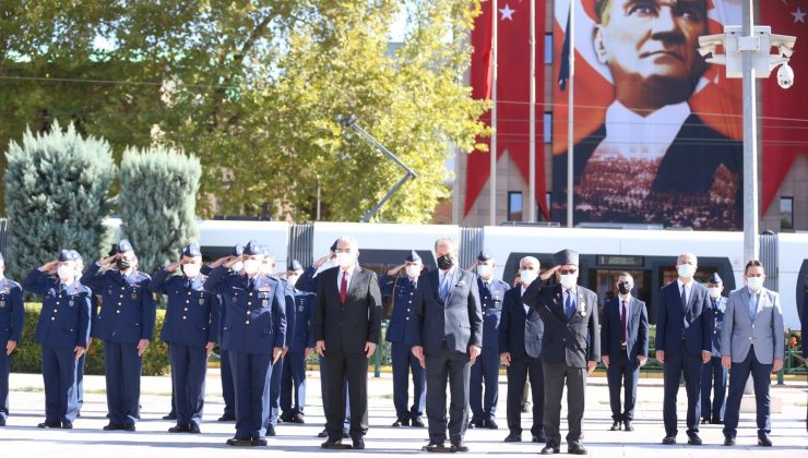 ‘Gaziler Günü’ valilik meydanında kutlandı