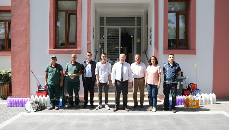 Geri dönüşüm ödülleri sahiplerini buldu