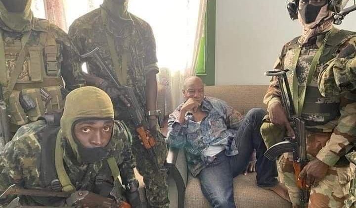 Gine’de darbeci askerler açıklama yaptı, Savunma Bakanlığı darbe iddialarını reddetti