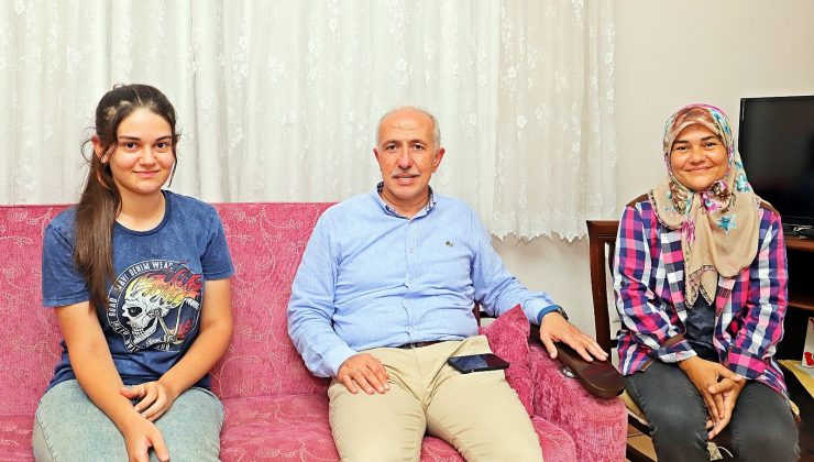 Gültak, doktor adayı genç kızı evinde ziyaret etti