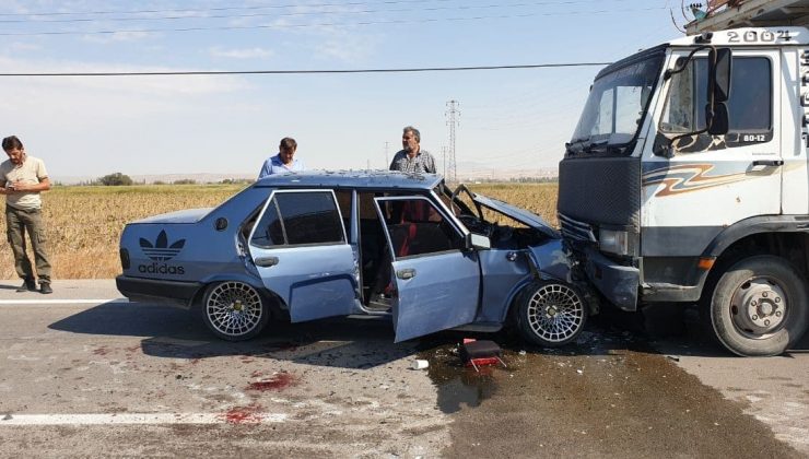 Hatalı sollama kazaya neden oldu: 8 yaralı