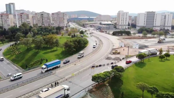 İBB, Sancaktepe’de okul yolunu hafriyat dökerek kapattı