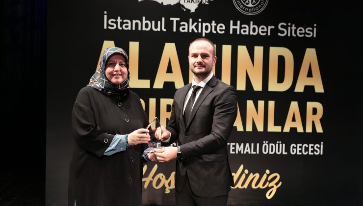 İHA’ya  “Alanında İz Bırakan Gazeteci” ödülü