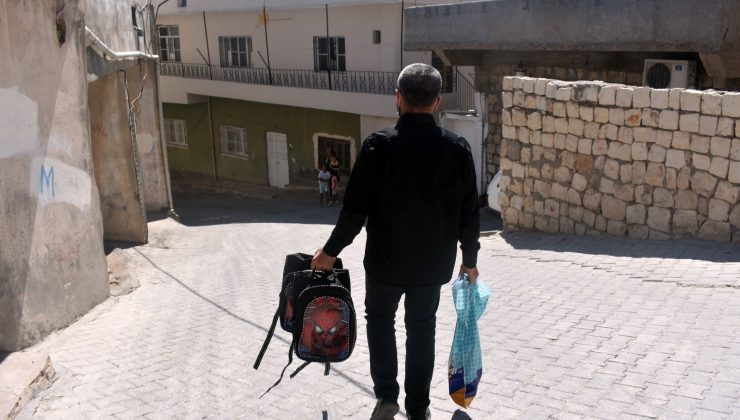 İhtiyaç sahibi öğrencilere kırtasiye yardımı yapıldı