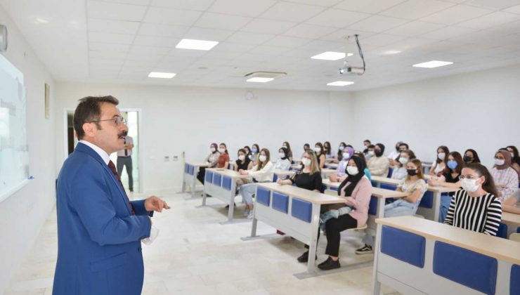 İlk öğrenciler, ilk ders