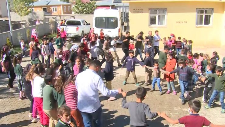 İpekyolu Belediyesinden illüzyon gösterisi