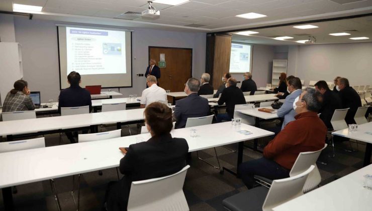 İSU eğitim kurulu toplantısı yapıldı