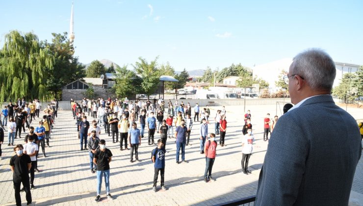 ITSO Başkanı Tutar’dan öğrencilere ‘teknolojiyi takip edin’ önerisi