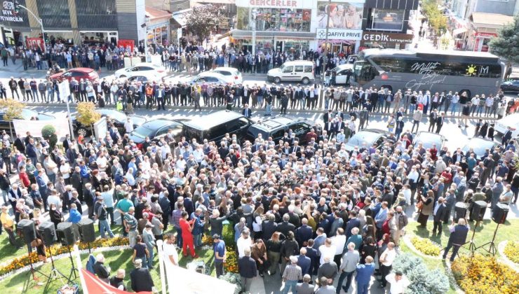 İYİ Parti Lideri Akşener: “Esnaf gezilerinde propaganda yapmıyorum”