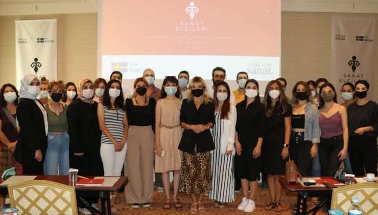 İyilik İçin Sanat Derneği Van’da kadın sanatçılarla bir araya geldi