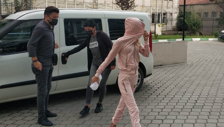 Kadın hırsızlar emniyet müdürünün evinden 80 bin lira çaldı