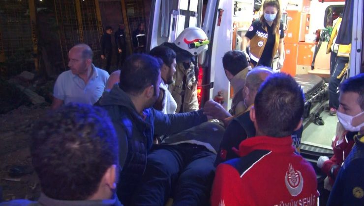 Kağıthane’de kontrolü kaybeden taksi sürücüsü beton bariyerlere çarparak durabildi