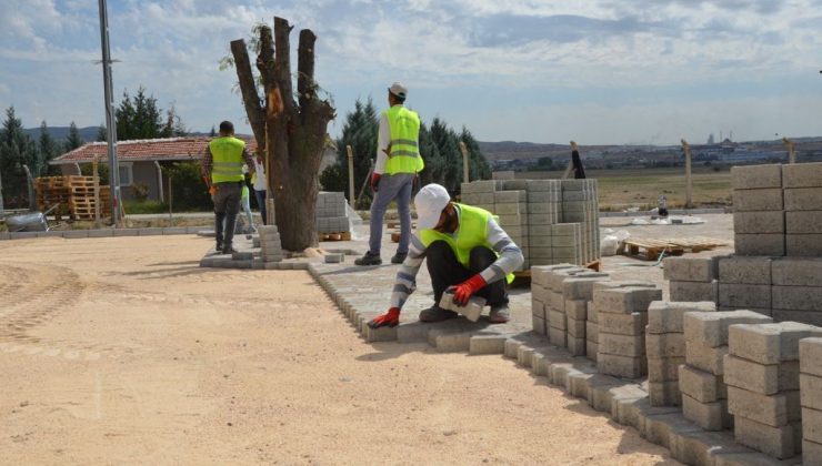 Kahramankazan’ın köyleri kilitli parke taşıyla donatılıyor