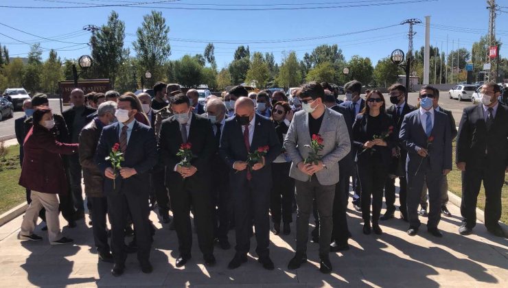 Karabağ şehitleri Kars’ta anıldı