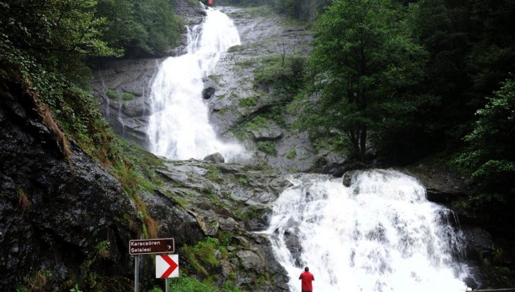 Karacaören Şelalesine ‘Cam Seyir’ platformu