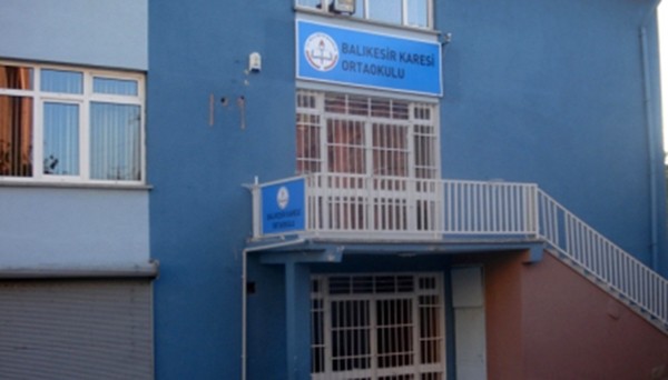 Karesi Ortaokulu’ndan ’Kök Hücre’ kampanyası