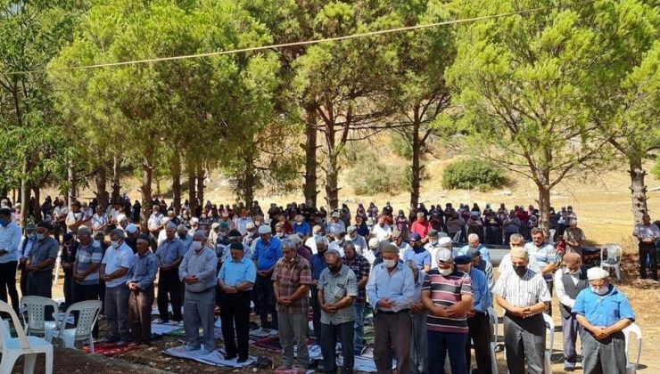 Karpuzlu’da yağmur duası yapıldı