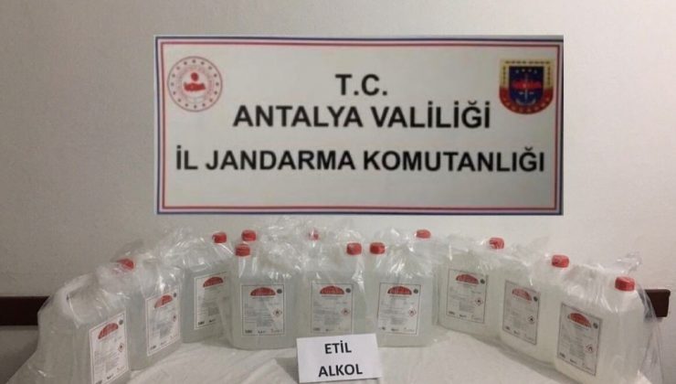 Kaş’ta evde kaçak olarak üretilen 60 litre etil alkol ele geçirildi