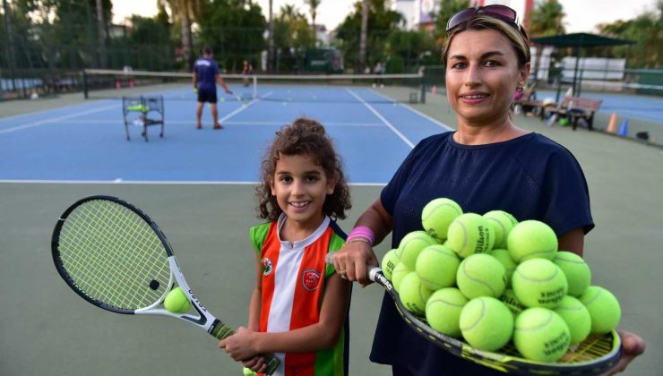 Kepez’de tenis kursuna ilgi