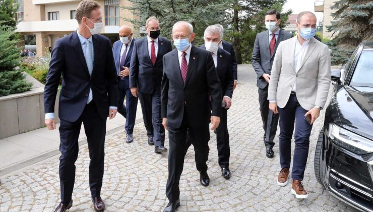 Kılıçdaroğlu, AB Türkiye Delegasyonu Başkanı Landrut ile bir araya geldi