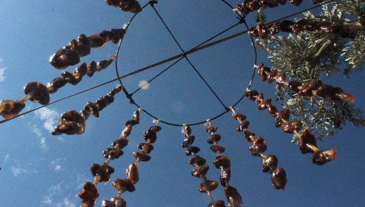 Kilis’te cevizli sucuk üretimi başladı