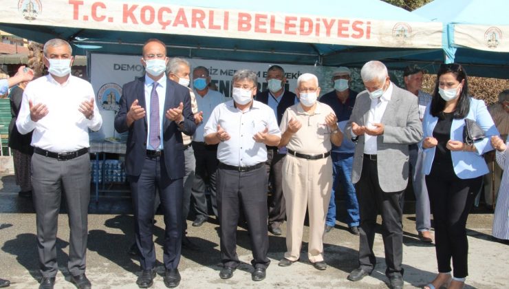 Koçarlı Belediyesi Merhum Menderes için hayır yaptı