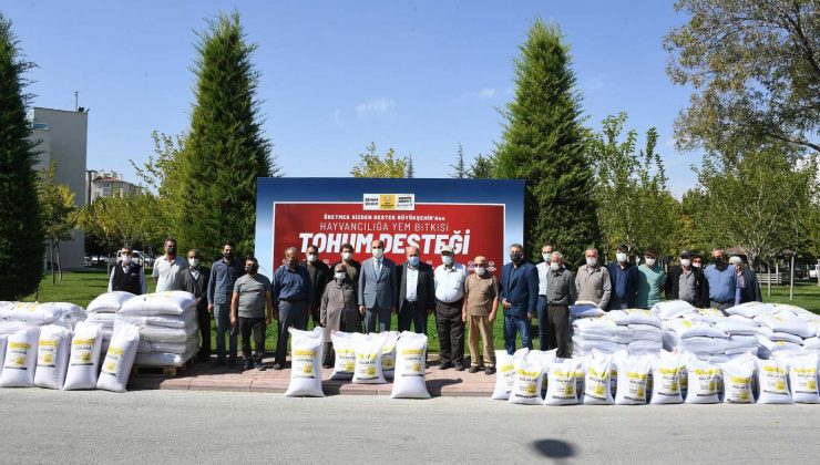 Konya Büyükşehir’in hayvansal üretime desteği sürüyor