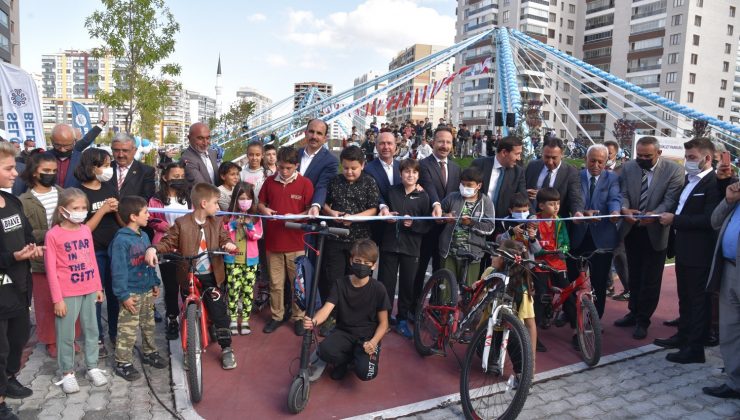 Konya’da Hareketlilik Haftası’nda Bisiklet ve Kaykay Parkı hizmete açıldı