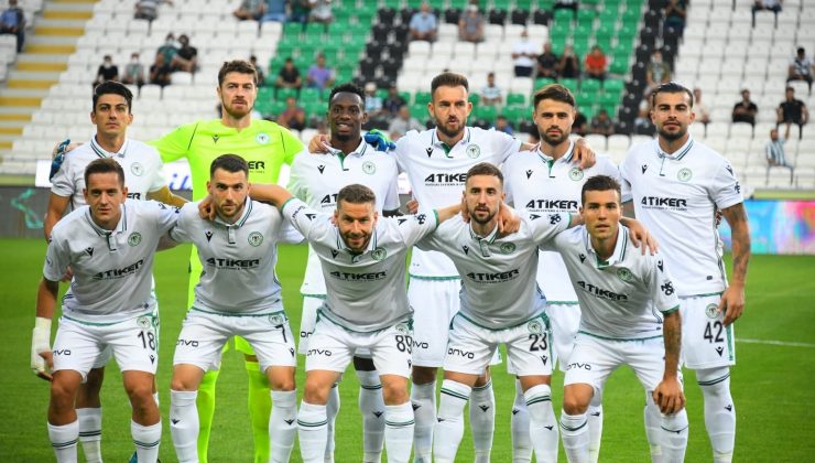 Konyaspor’da 8 futbolcu geldi, 15 gitti