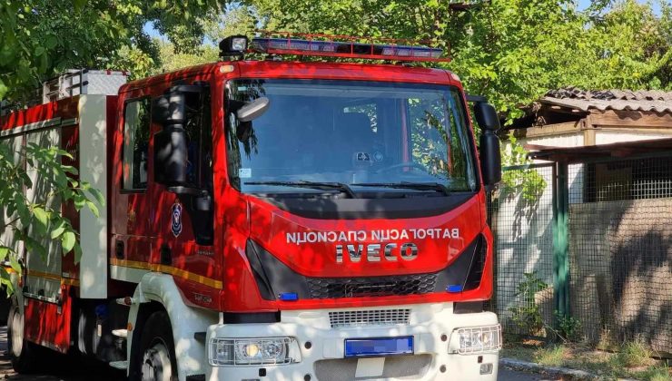 Kosova’da 2 belediye binasına saldırı