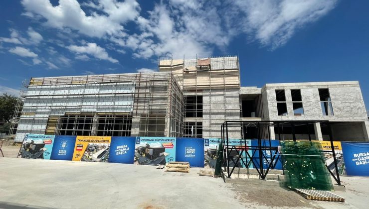 Kültür merkezinde çalışmalar hızlandı