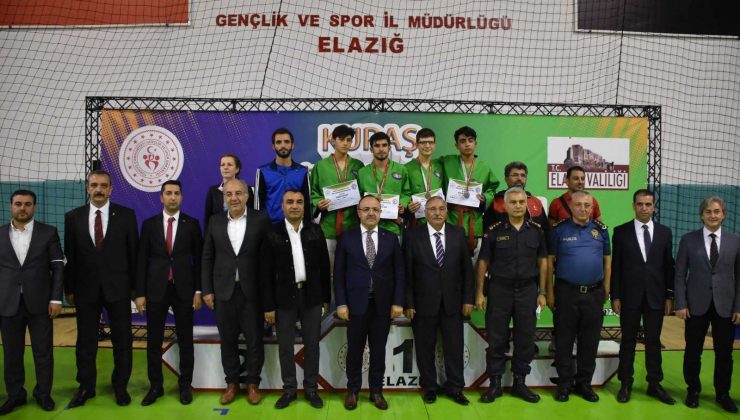 Kuraş Türkiye Şampiyonası Elazığ’da başladı