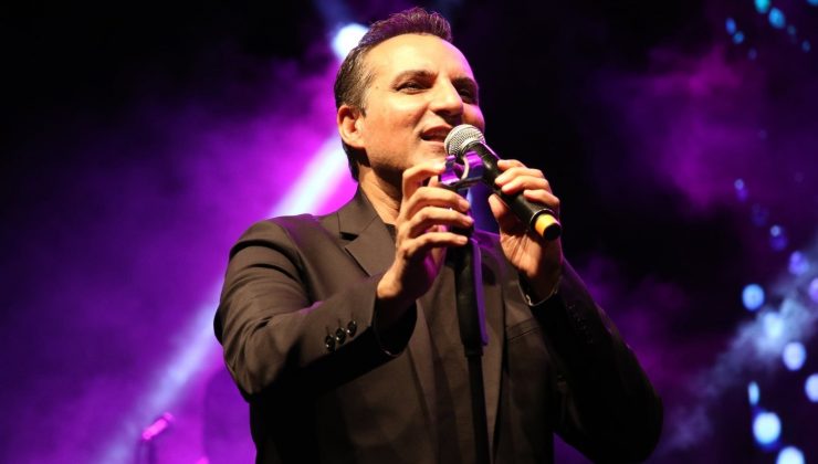 Kütahya Tavşanlı’da Rafet El Roman coşkusu