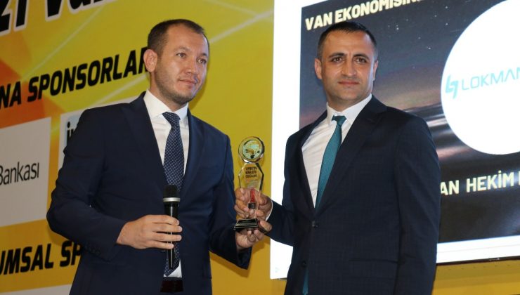 Lokman Hekim Hastanesi’ne ‘En başarılı kuruluş’ ödülü