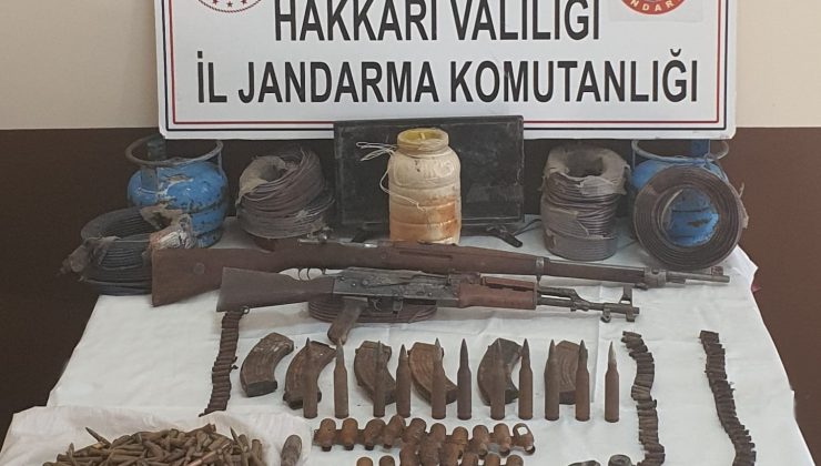 Mağarada silah ve mühimmat ele geçirildi