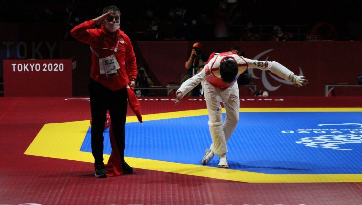 Mahmut Bozteke’den bronz madalya