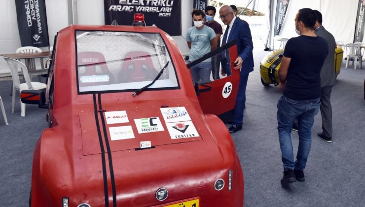 Manisa CBÜ 12 takımı ile TEKNOFEST 2021 finallerinde