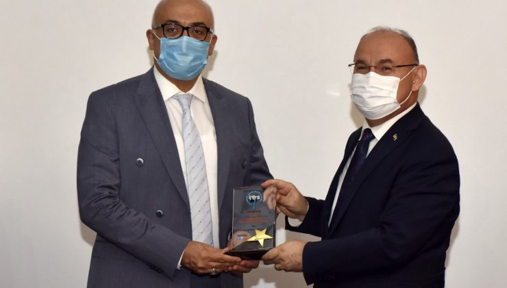 Manisa CBÜ’ye ’Engelsiz bilişim’ ödülü