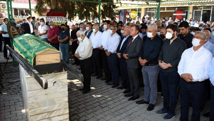 Mersin Büyükşehir Belediye Başkanı Seçer’in acı günü