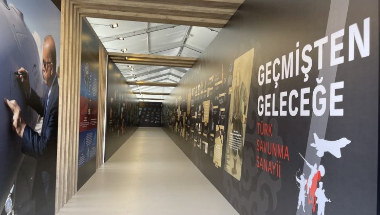 Mete Han’dan Erdoğan’a “Geçmişten Geleceğe Türk Savunma Sanayii” Zaman Tüneli TEKNOFEST’te