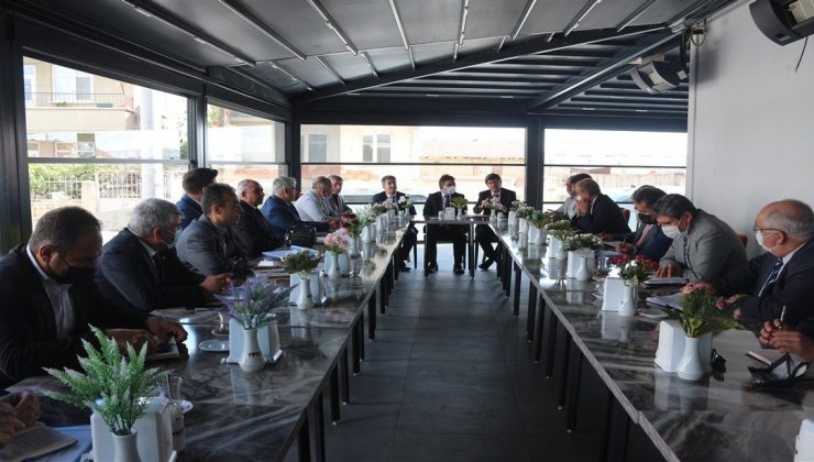 Milli Eğitim Müdürlüğü yöneticileri yüz yüze eğitim için bir araya geldi