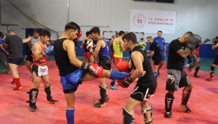 Muay Thai Milli Takım kampı Tatvan’da devam ediyor
