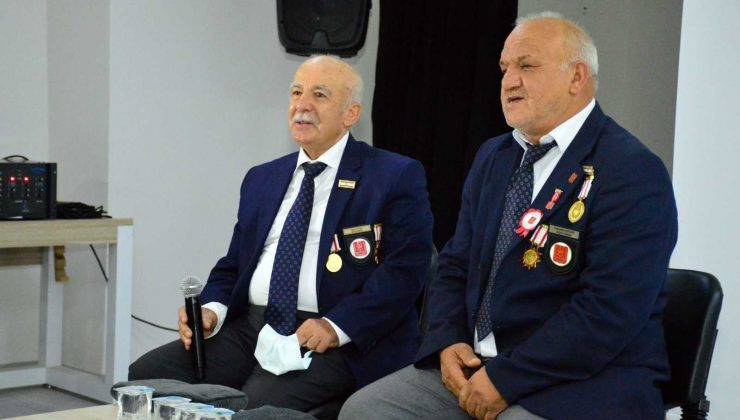 Öğrenciler, Kıbrıs Barış Harekatı’nı gazilerden dinledi