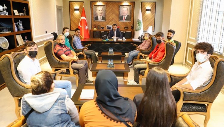 Öğrencilerden Başkan Doğan’a teşekkür